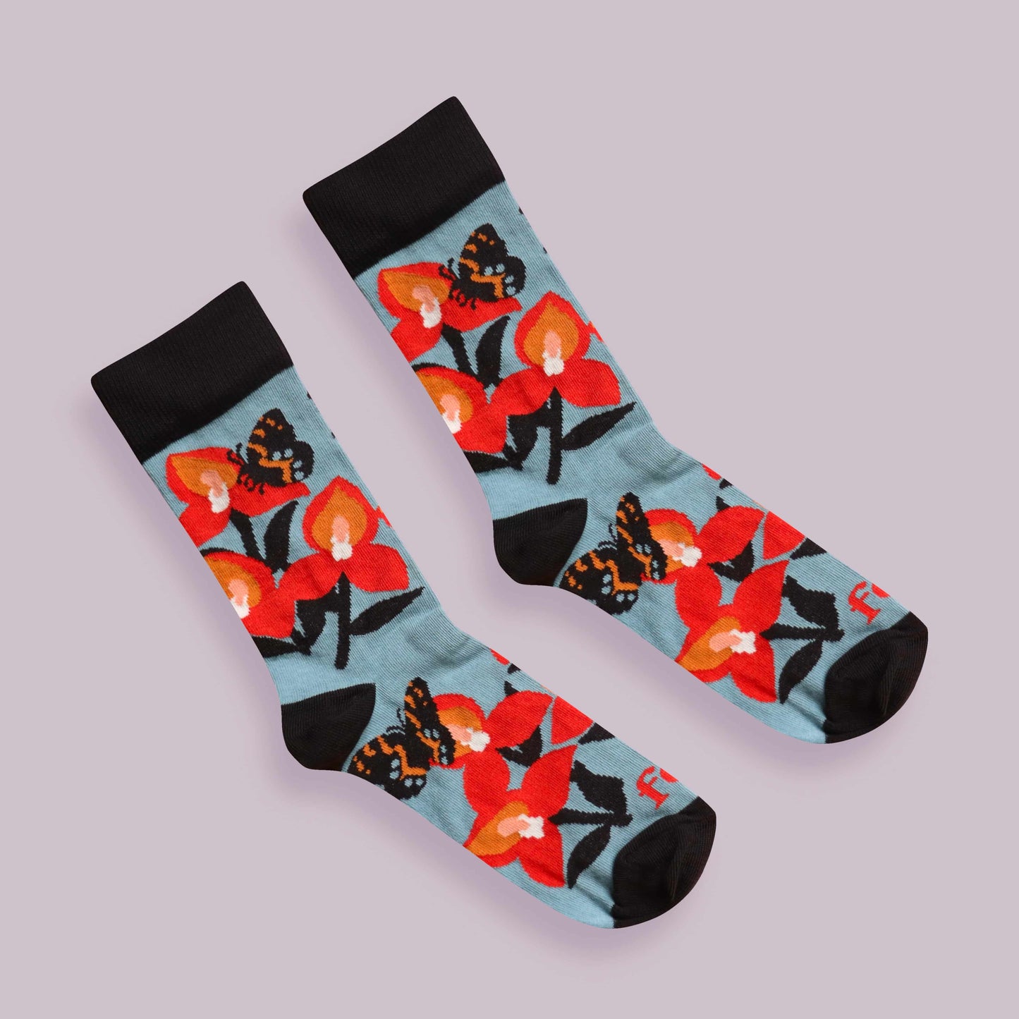 Disa and butterfly socks lilac background diagonal