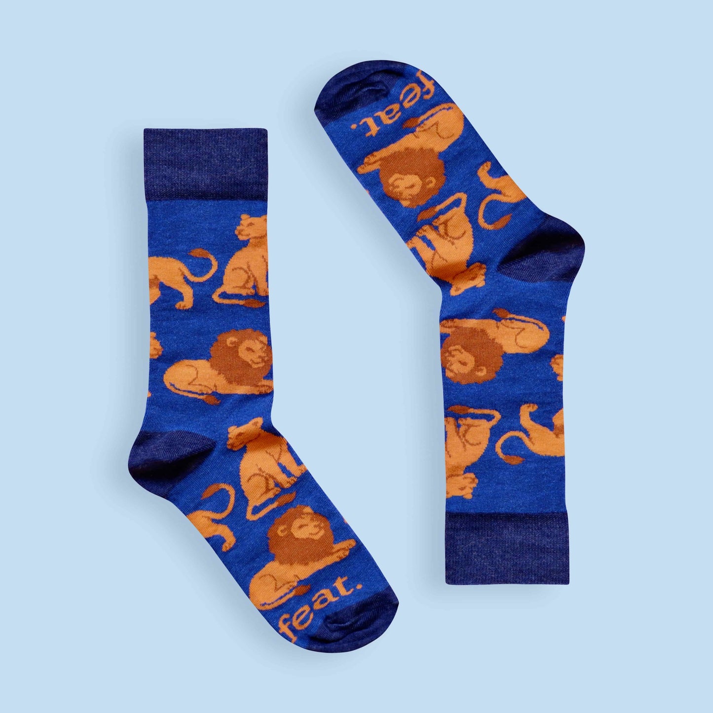 Adult Lion socks blue background inverted