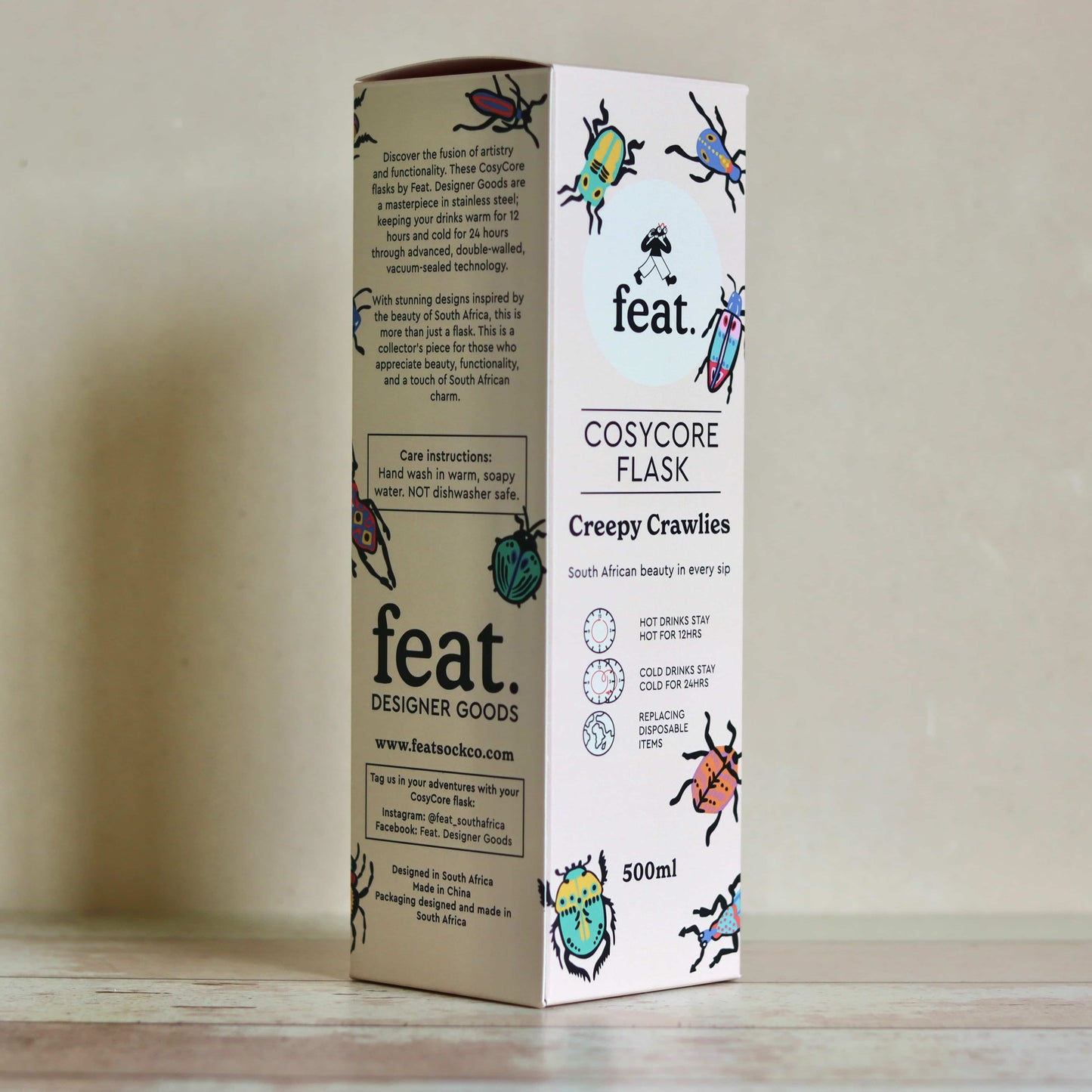 Creepy Crawlies CosyCore Flask 500ml | Bugs and Insects Bottle