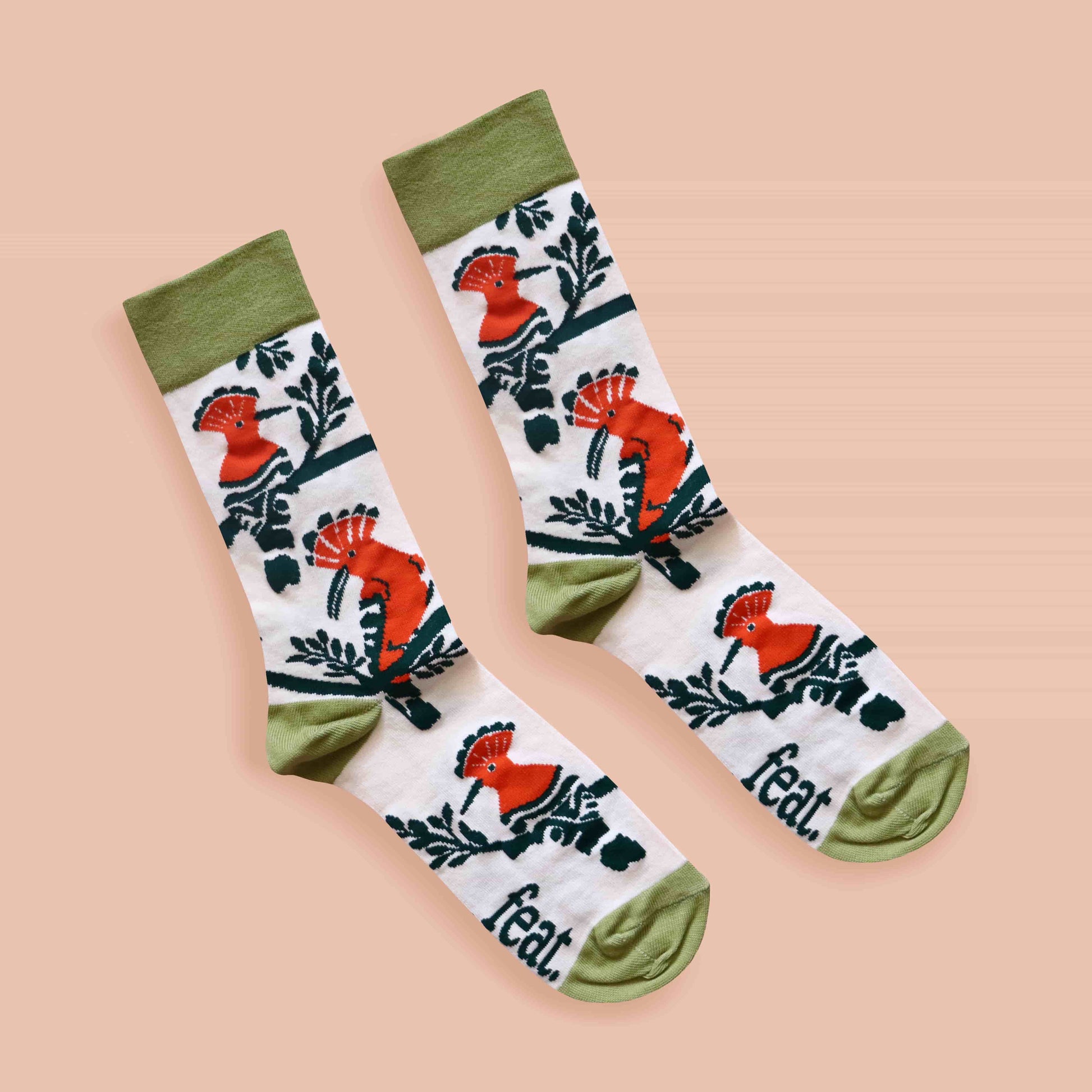 Ladies Hoopoe Bird socks diagonal peach