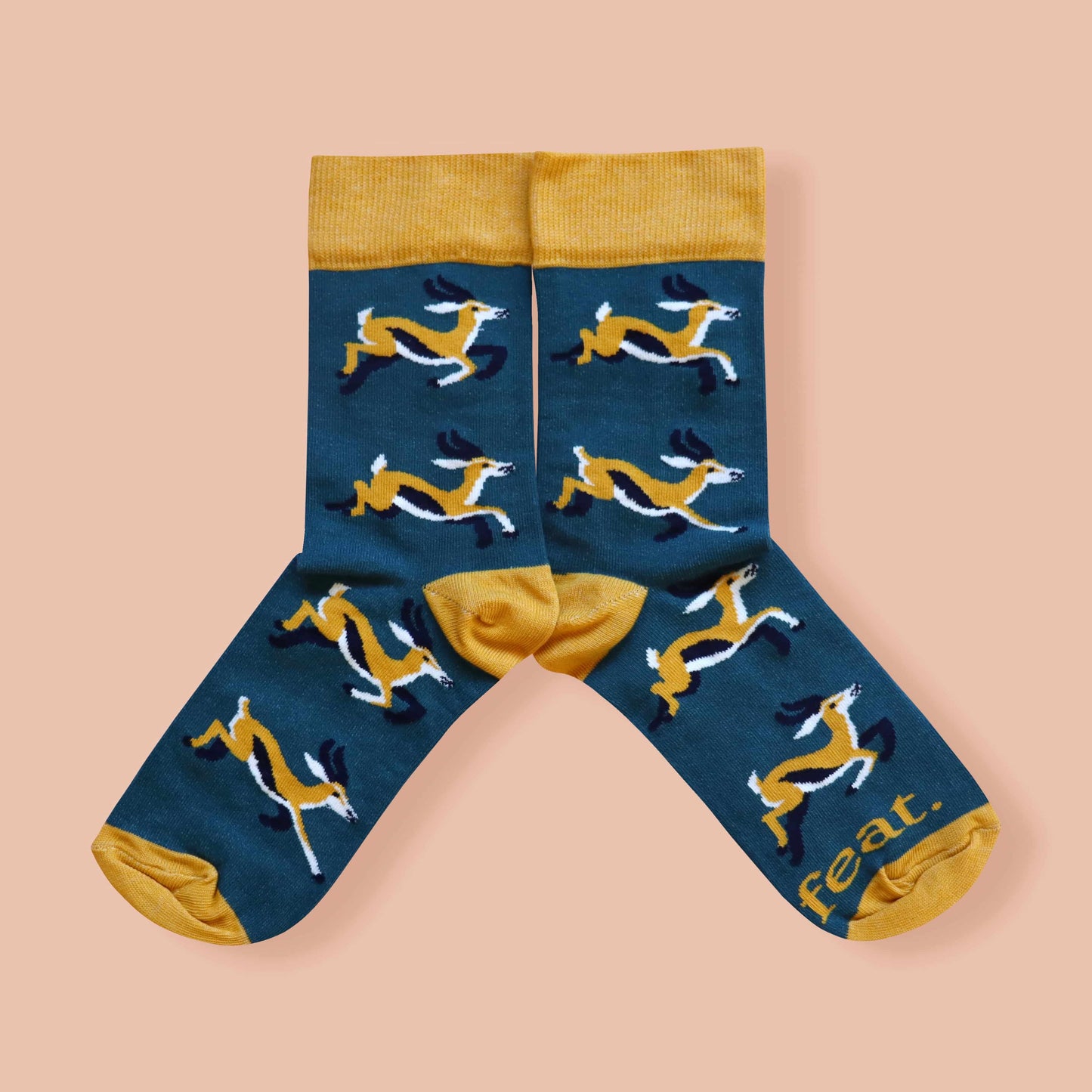 Mens springbok socks with pink background