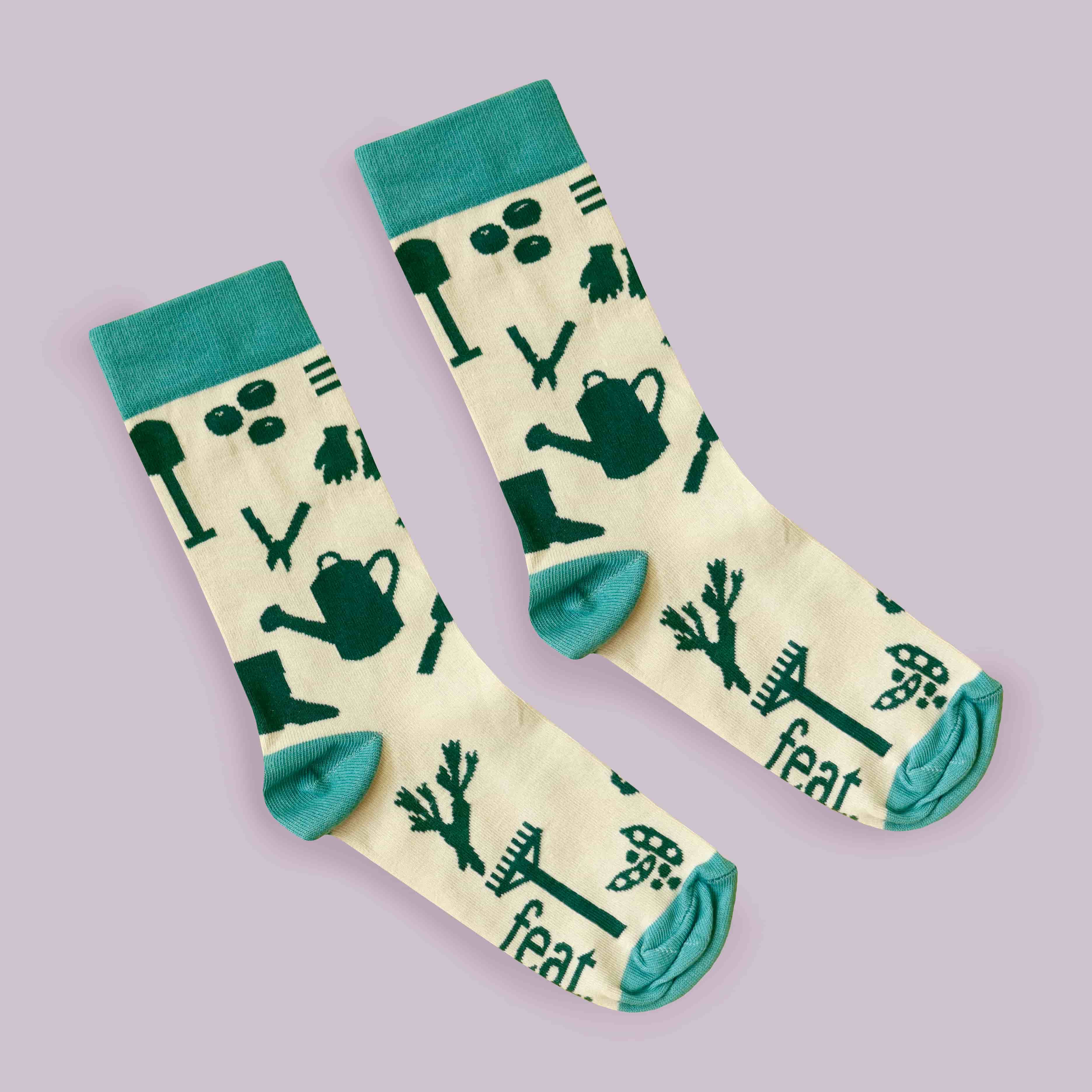 Men’s Cultivate socks with sage accents